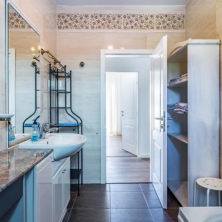 Amazing In With Kitchen Apartment Stinjan