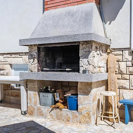 Amazing In With Kitchen Apartment