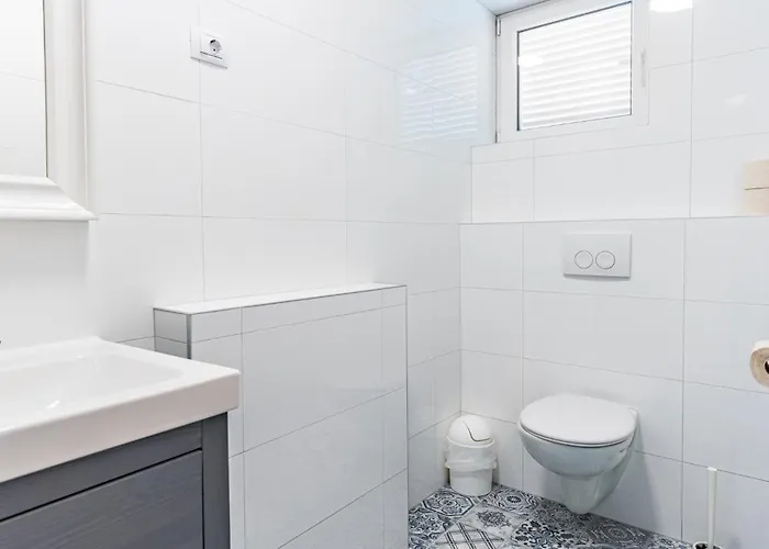 Appartement 3 Bedroom Gorgeous In *